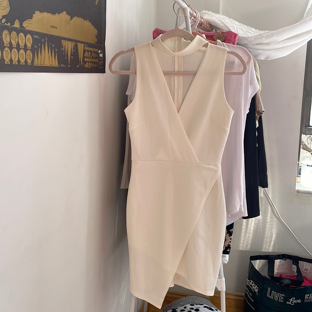 Choker dress